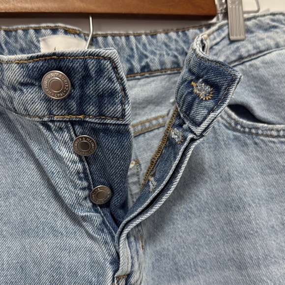 H&M women’s High Waisted Blue Jeans size 12 - Picture 3 of 5